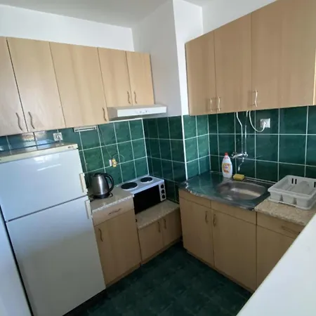 Stan Na Dan Bulevar شقة